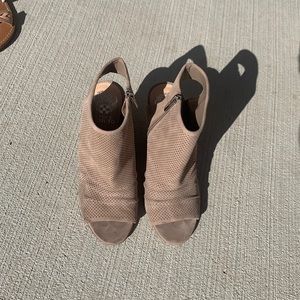 Open toe botties with 3’ heel